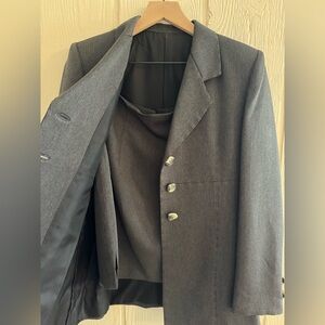 Women’s Tailored Suit w/ Skirt & Jacket